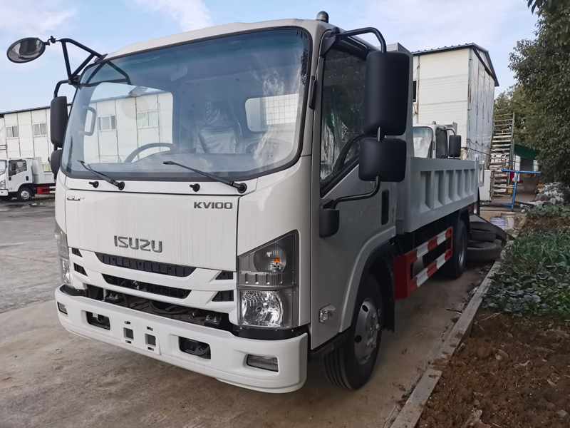 Articulated Truck vs Artic Dump Truck – Key Differences