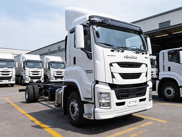 ISUZU GIGA Chassis
