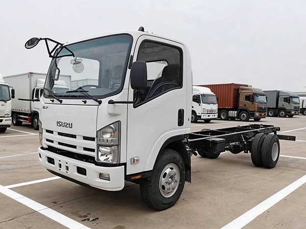ISUZU NQR Chassis