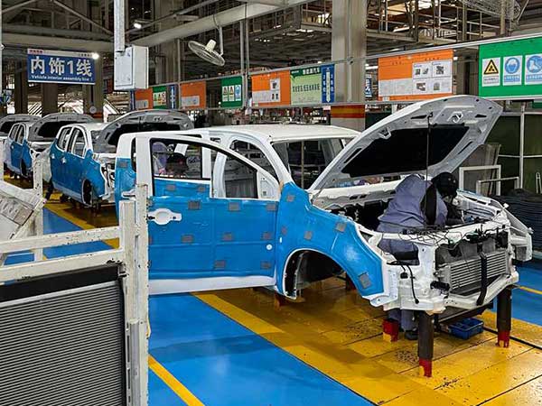 ISUZU Cab Pickup Truck Chassis