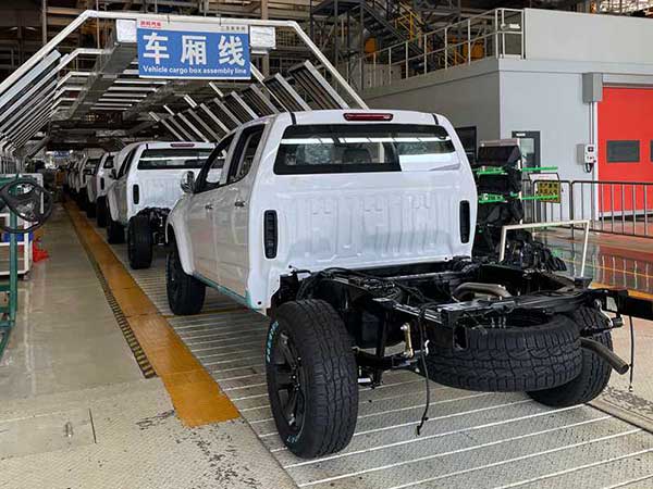 ISUZU Cab Pickup Truck Chassis